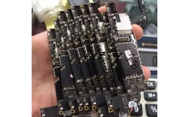 苹果造假-给苹果手机换心，质量无保证